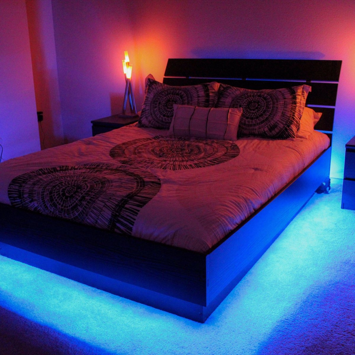 Подсветка кровати светодиодной лентой
